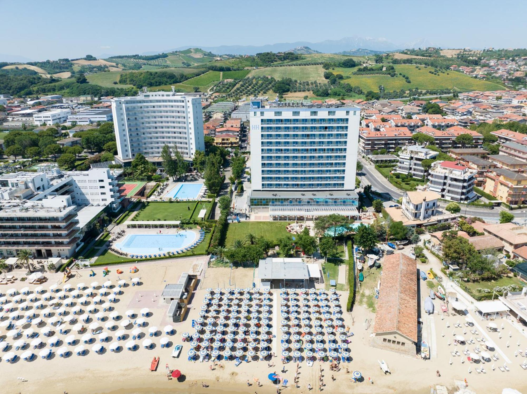 Hermitage Hotel Silvi Marina Exterior foto