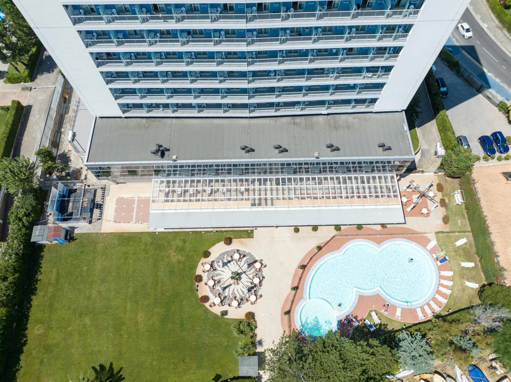 Hermitage Hotel Silvi Marina Exterior foto